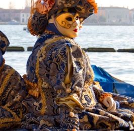 A velencei karnevál akkor és most